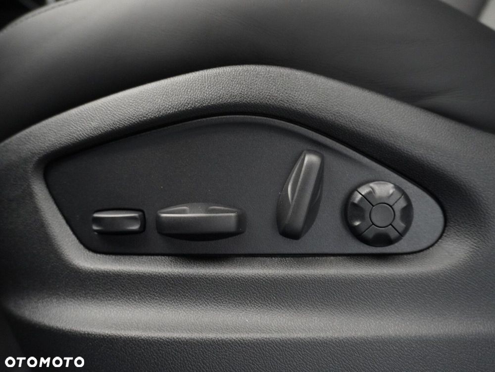 Porsche Cayenne Black Edition - 23