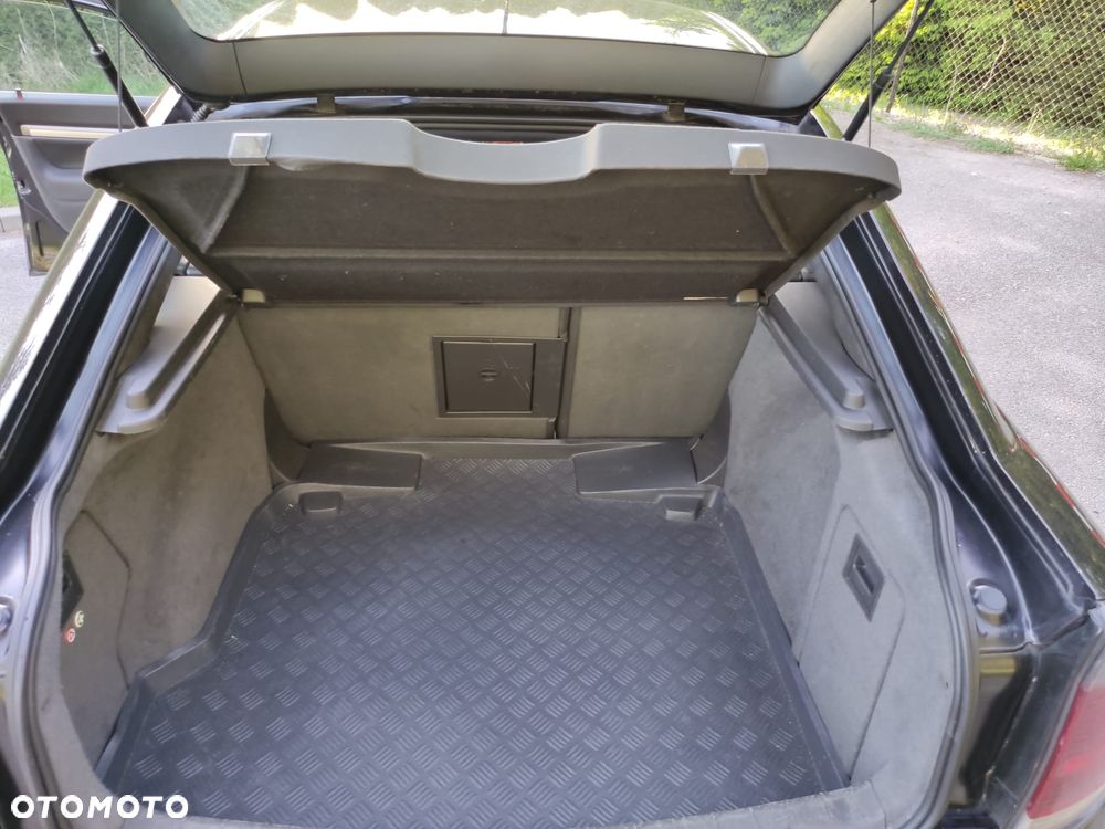 Opel Vectra 1.9 CDTI Sport / GTS - 26