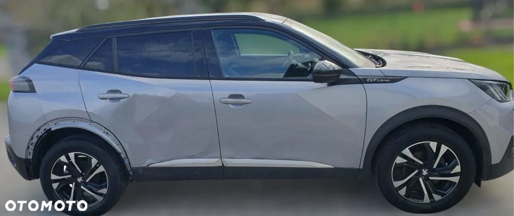 Peugeot 2008 PureTech 130 EAT8 GT - 7
