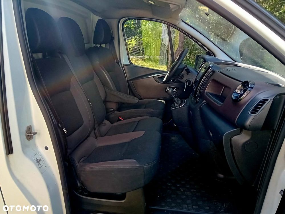 Renault TRAFIC / TALENTO - 19