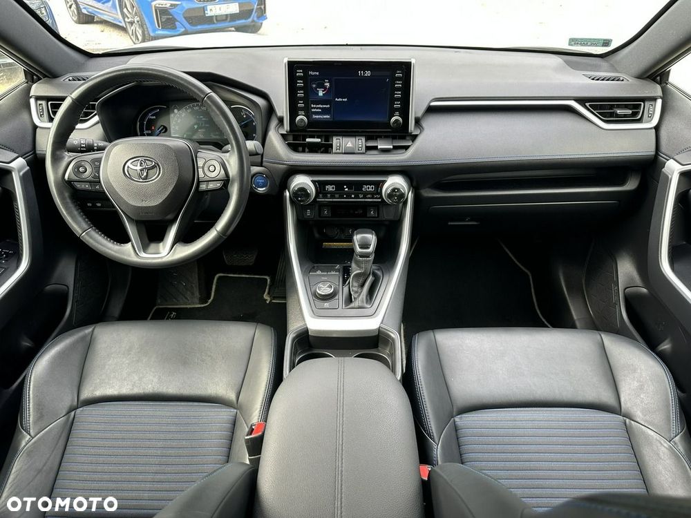 Toyota RAV4 - 22