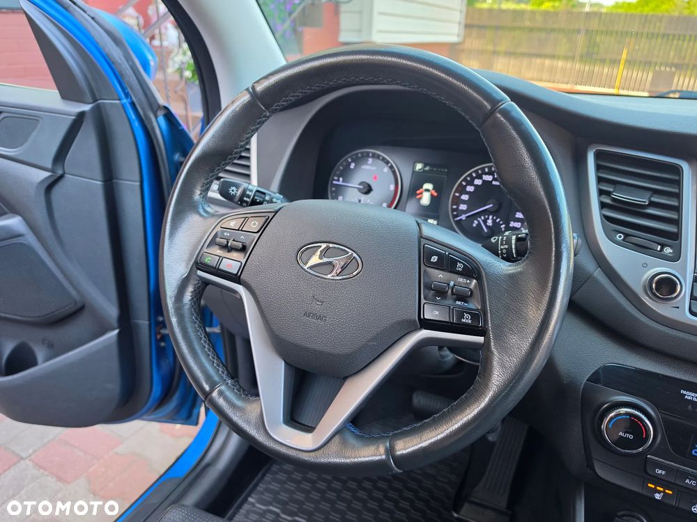 Hyundai Tucson blue 1.7 CRDi 2WD DCT Premium - 21