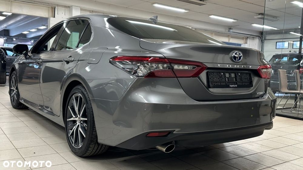 Toyota Camry 2.5 Hybrid Executive CVT - 7