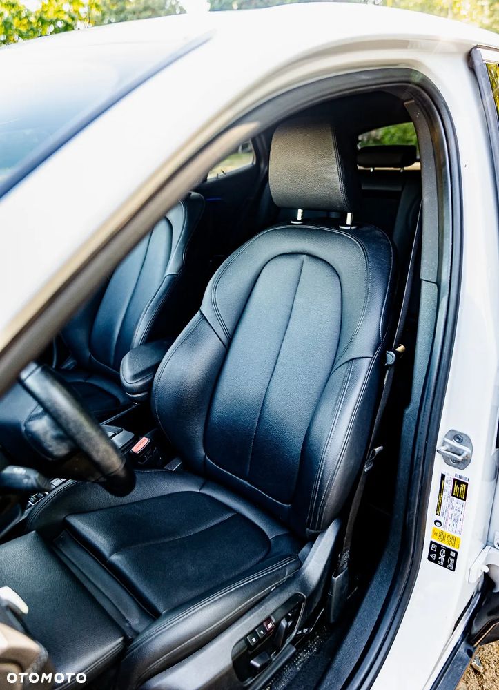 BMW X2 xDrive20i - 32
