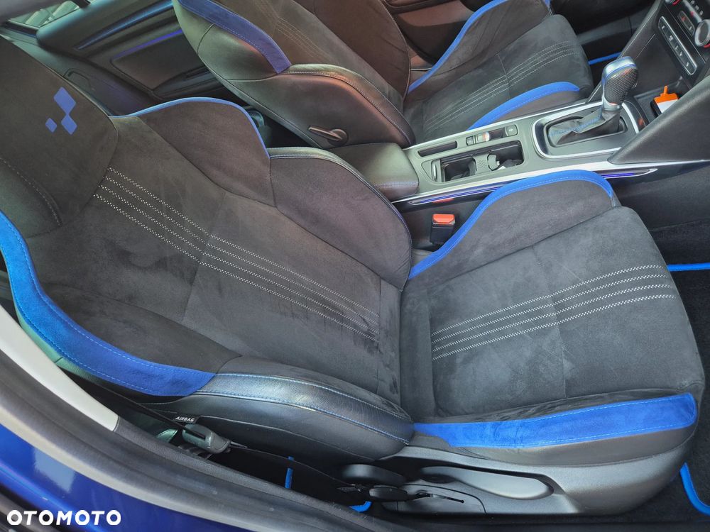Renault Megane ENERGY TCe 205 EDC GT - 38