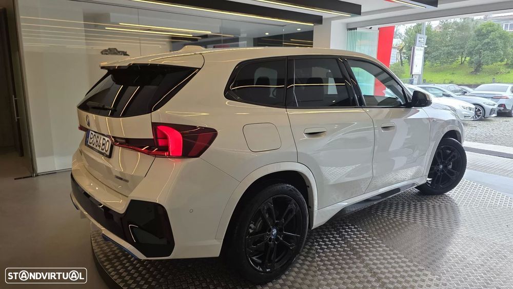 BMW iX1 xDrive30 Pack Desportivo M - 23