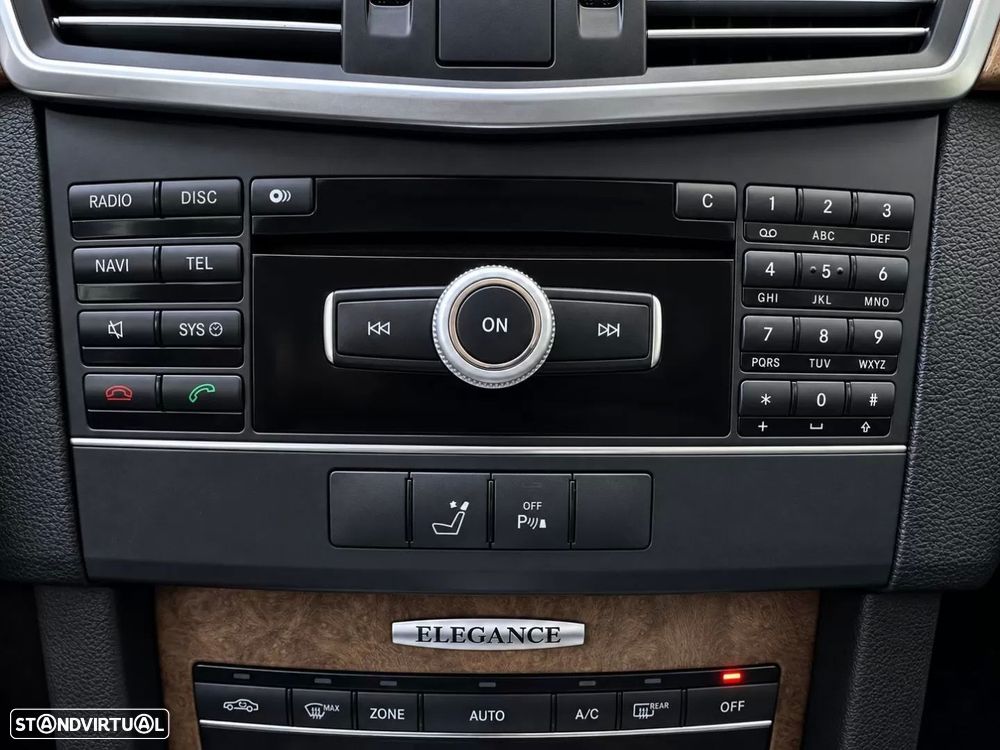 Mercedes-Benz E 220 CDi Elegance BE Auto.140g - 26