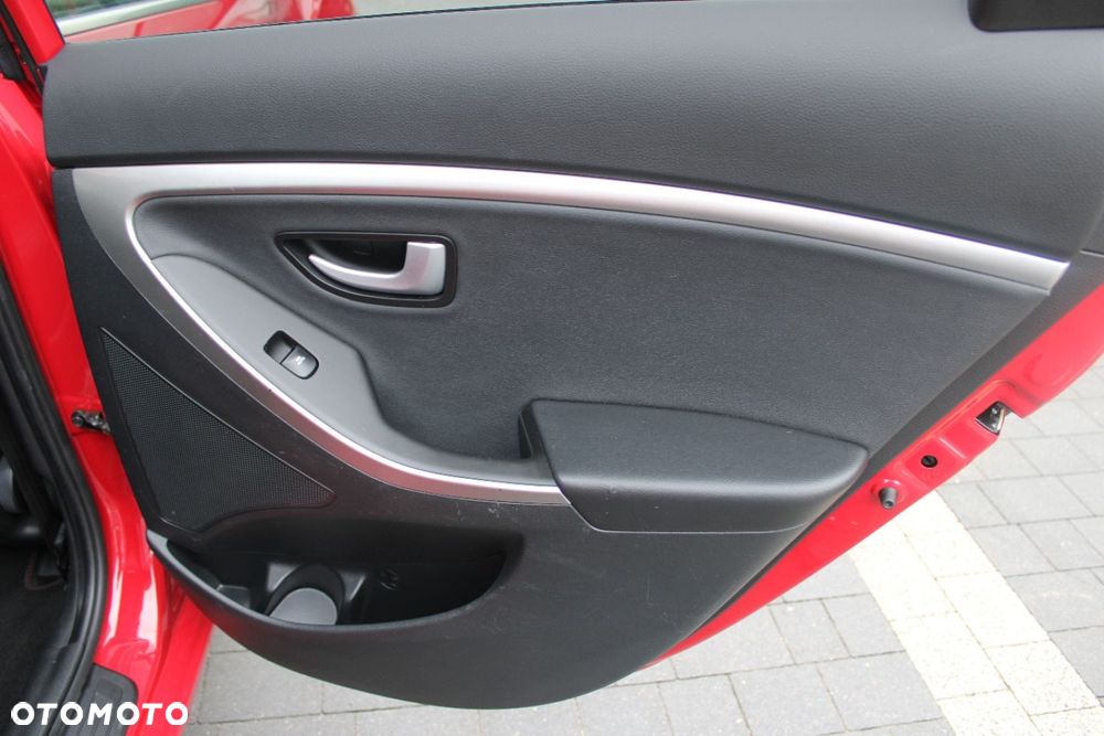 Hyundai i30 - 22