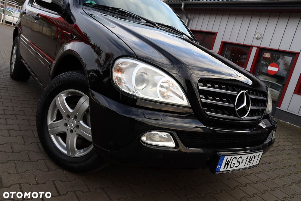 Mercedes-Benz ML - 11