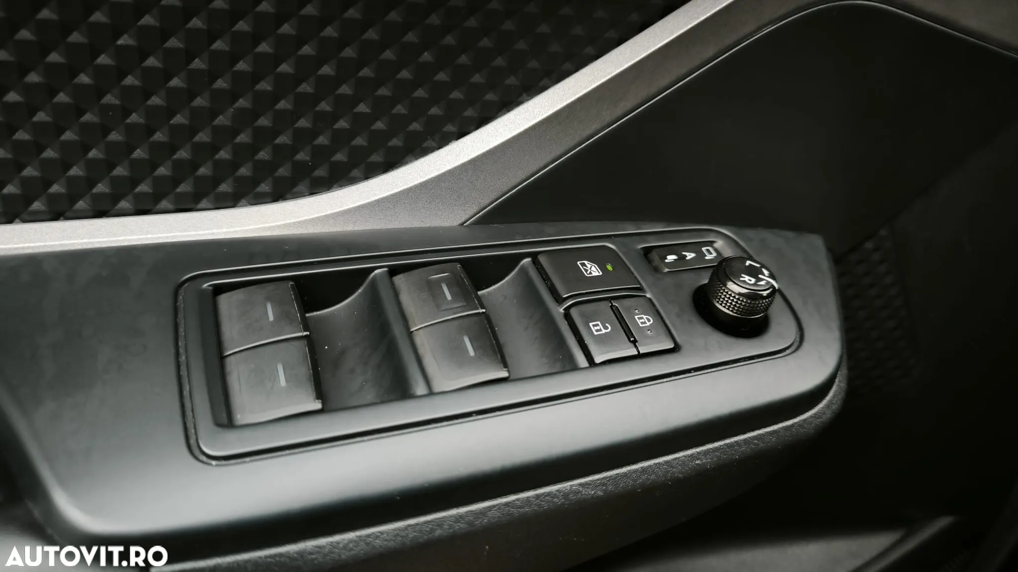 Toyota C-HR 1.8 Hybrid Business Edition - 15