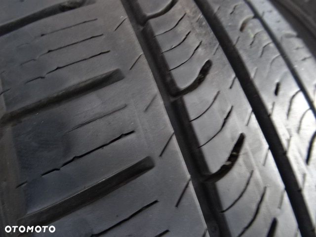 215/75/R16C 116/114R Pirelli Carier All Season - 3