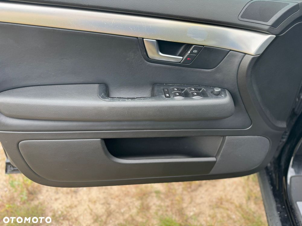 Audi A4 ver-3-0-tdi-quattro-tiptronic - 14