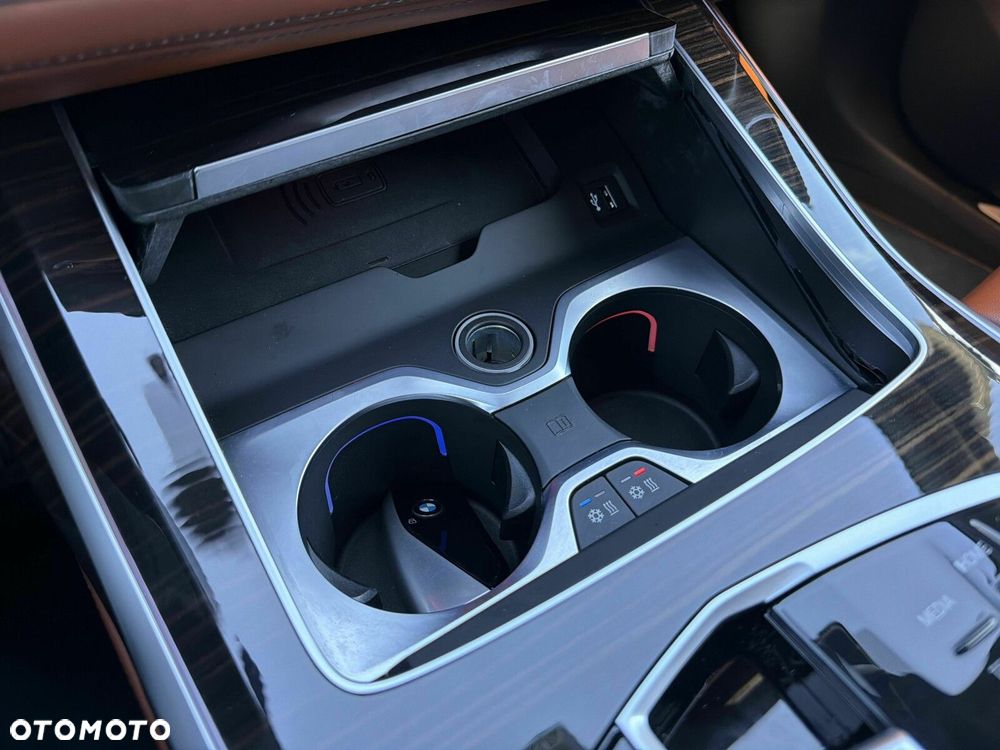 BMW X7 - 19