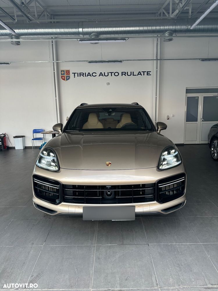 Porsche Cayenne Turbo - 15