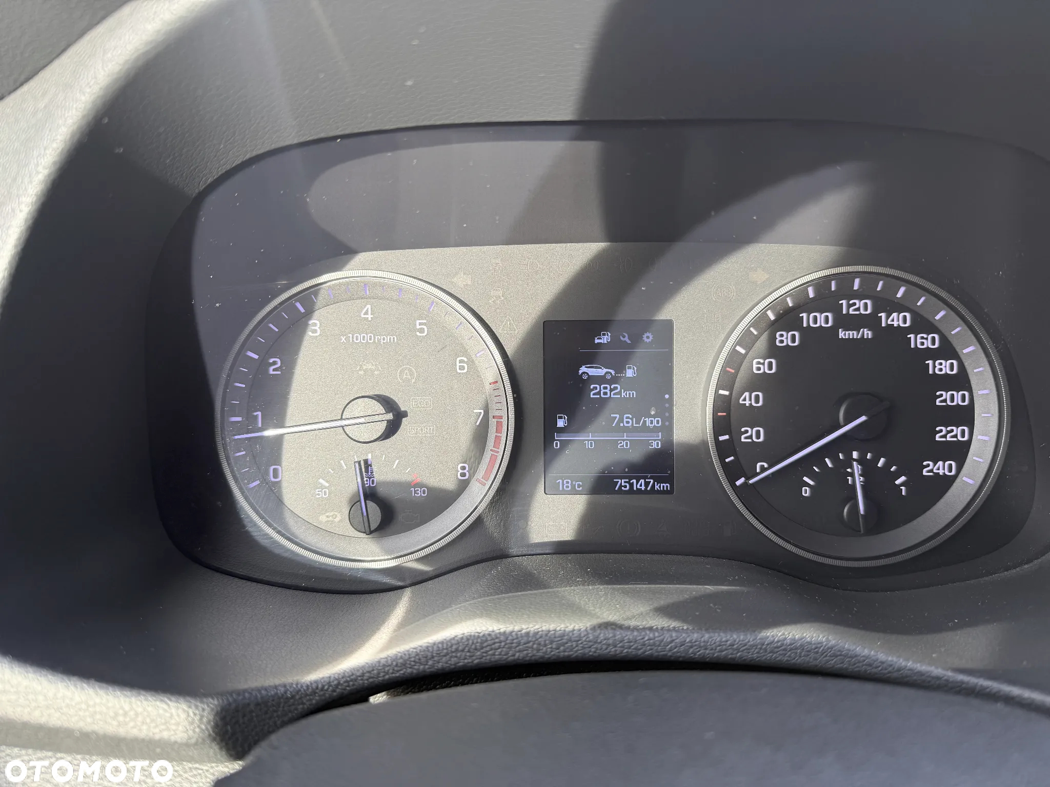 Hyundai Tucson 1.6 GDI BlueDrive Comfort 2WD - 20