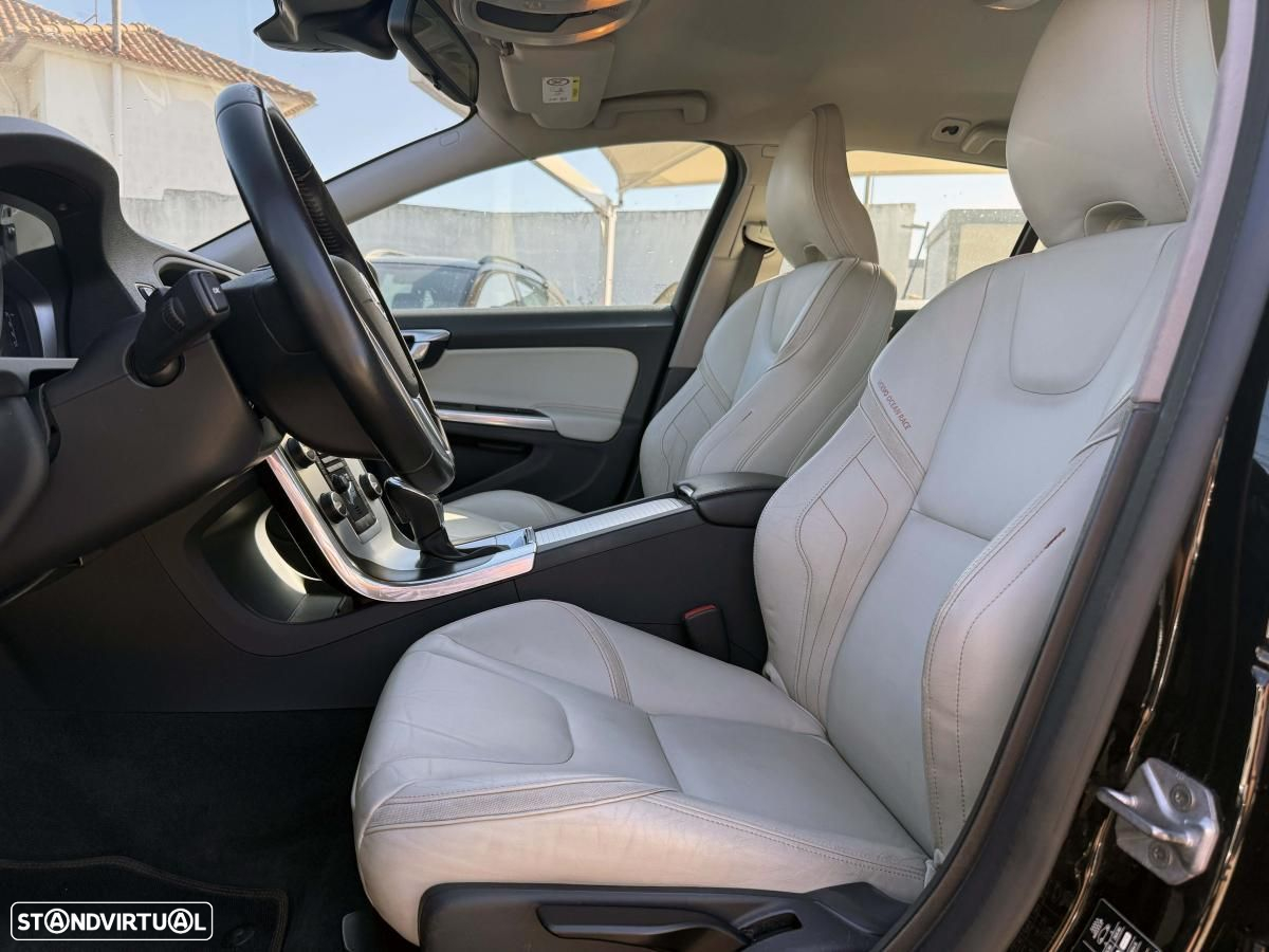 Volvo V60 2.0 D2 VOR Geartronic - 13