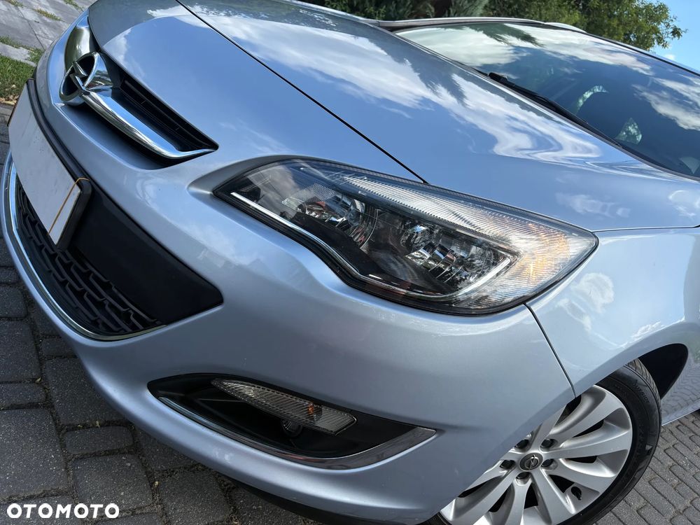 Opel Astra 1.4 Turbo Cosmo - 30