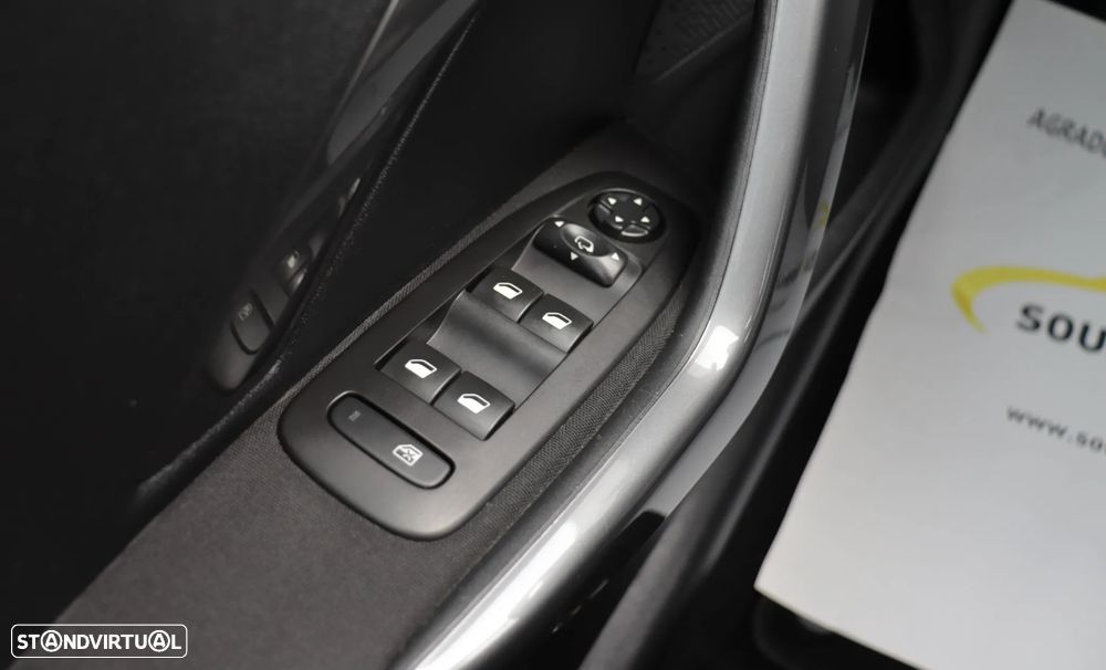 Peugeot 2008 1.2 PureTech Style - 30