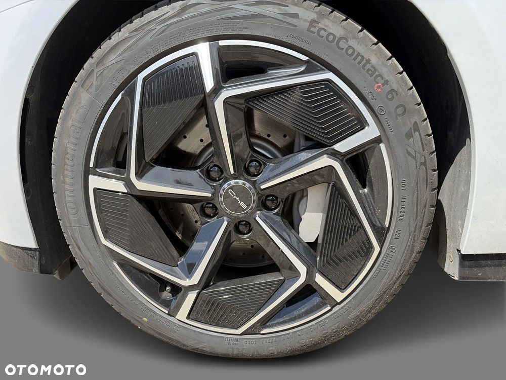 BYD Seal - 12