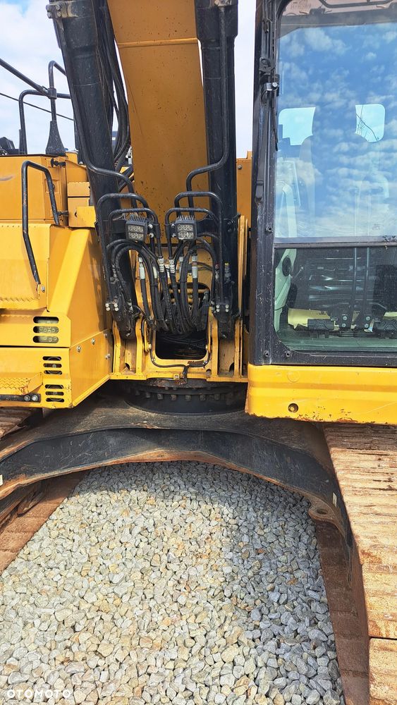 Caterpillar 325F LCR - 18