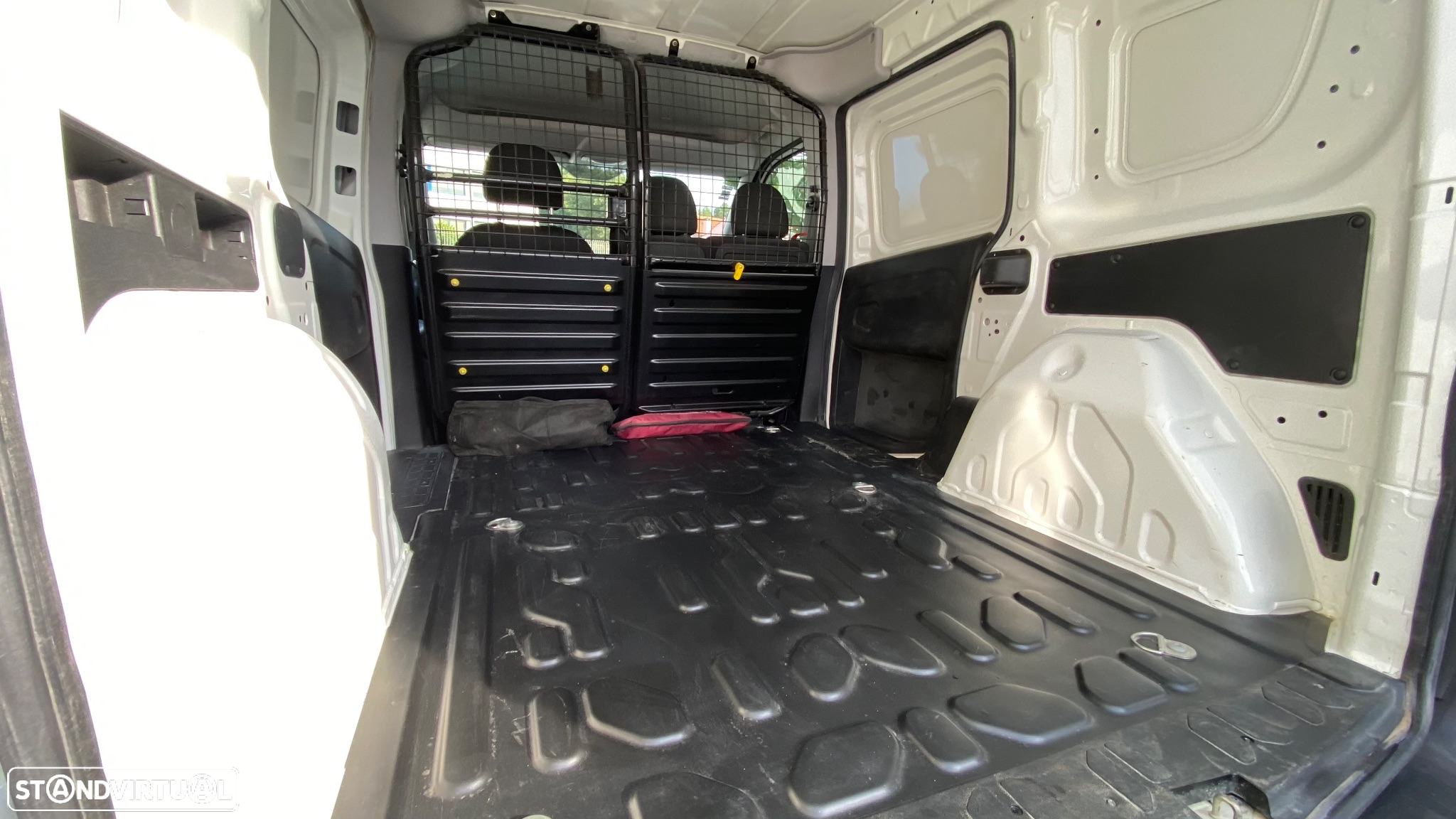 Fiat Doblo 1.3 Multijet - 12