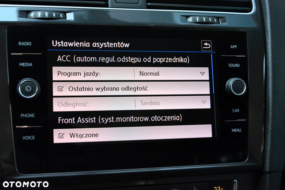 Volkswagen Golf 1.5 TSI BMT Evo Comfortline - 29