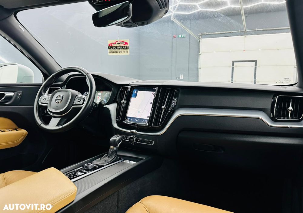 Volvo XC 60 D4 AWD Geartronic Momentum - 22