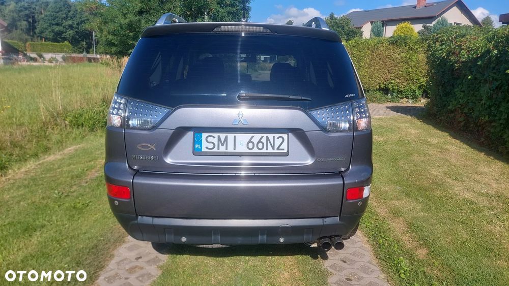 Mitsubishi Outlander 2.0 DID Intense + - 8