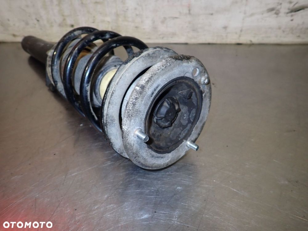 MCPERSON LEWY PRZEDNI BMW E90 325I 2.5 - 4