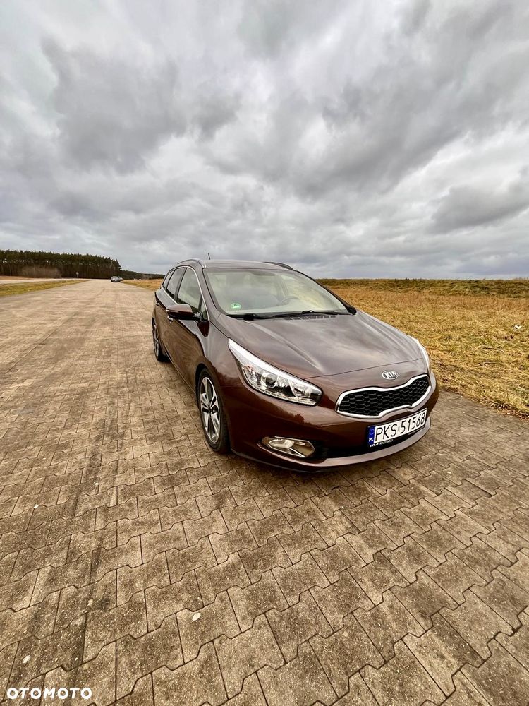 Kia Ceed - 6