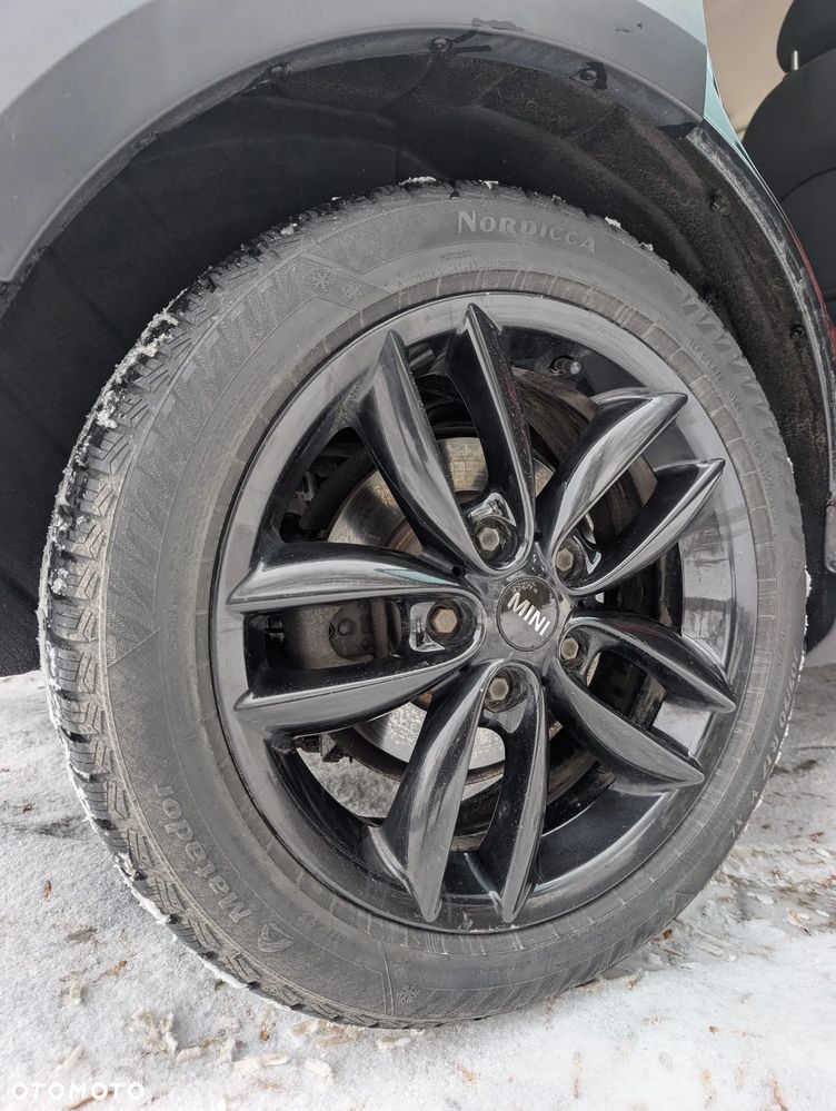 MINI Countryman Cooper D ALL4 - 16