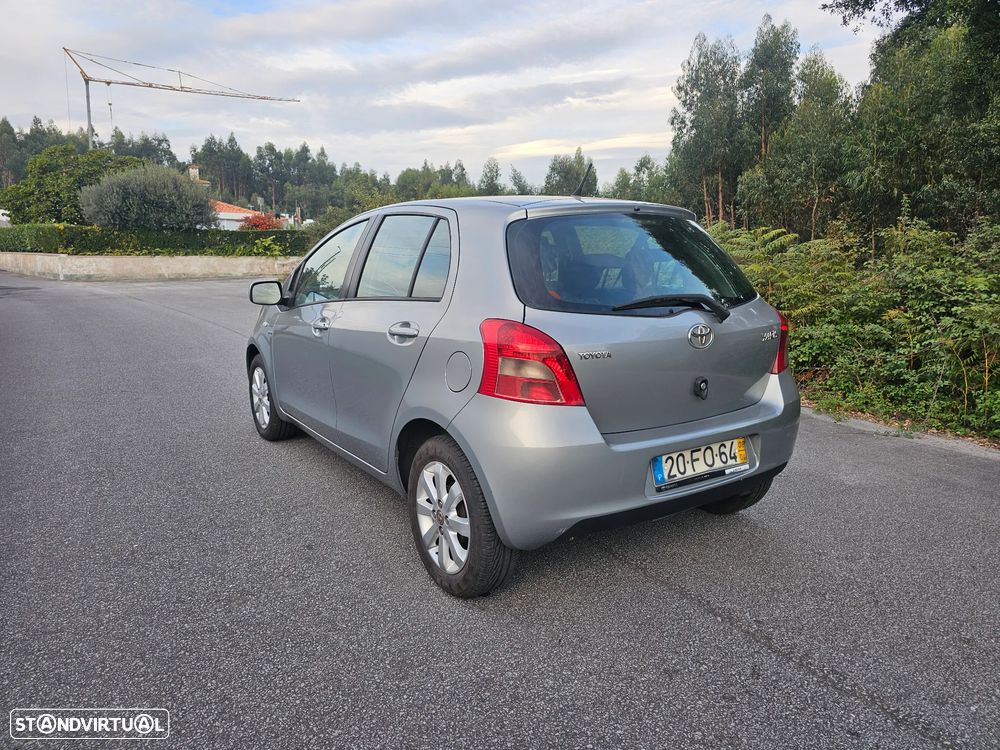 Toyota Yaris 1.4 D-4D Rock In Rio 08 - 6