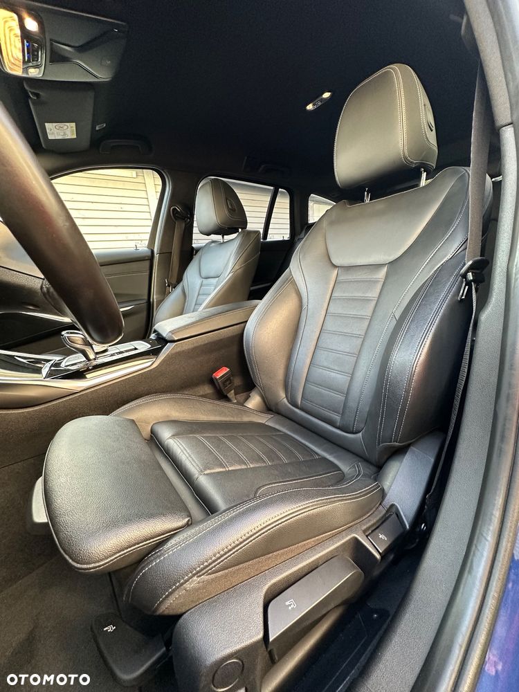 BMW Seria 3 320i Touring Sport Line - 7