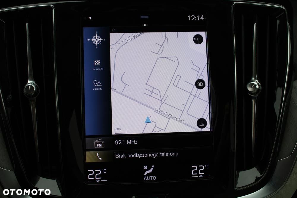 Volvo V60 Cross Country - 28