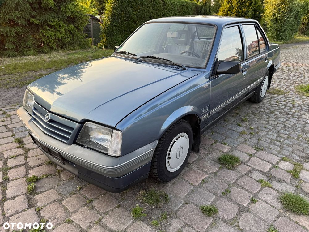 Opel Ascona 1.6 - 1