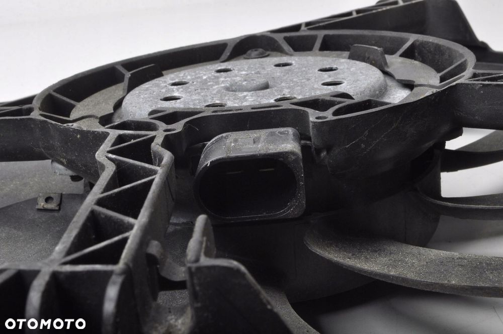 AUDI A4 B8 A5 A6 C7 Q5 3.0 TDI WENTYLATOR CHŁODNICY 8K0121003M AUTOMAT - 3