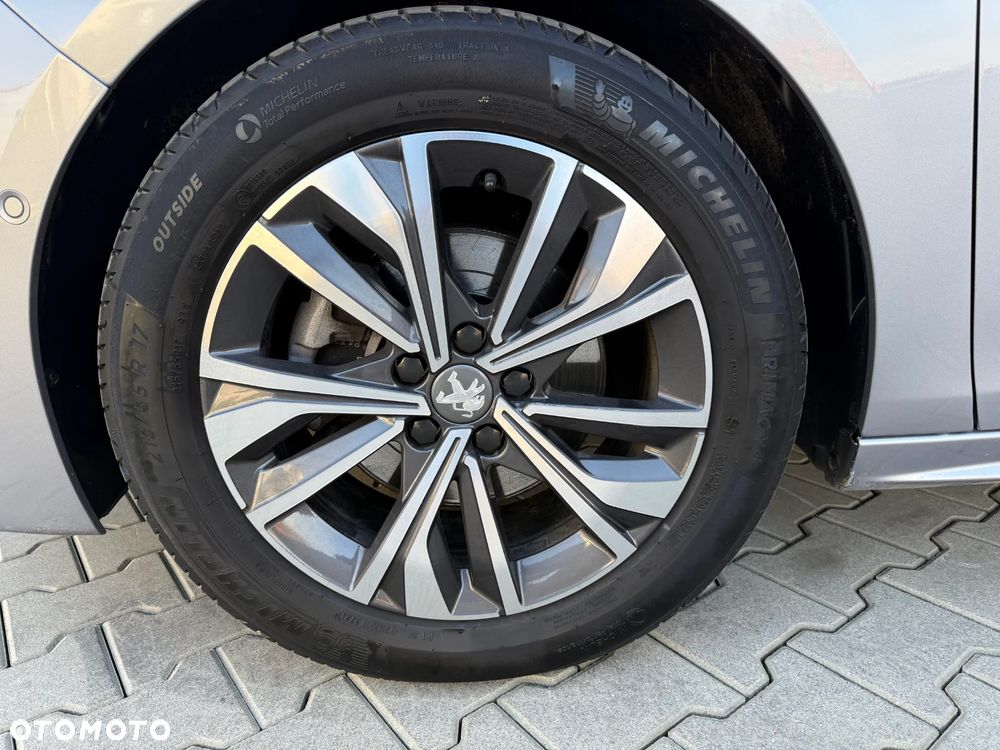 Peugeot 508 1.5 BlueHDi Allure S&S EAT8 - 29