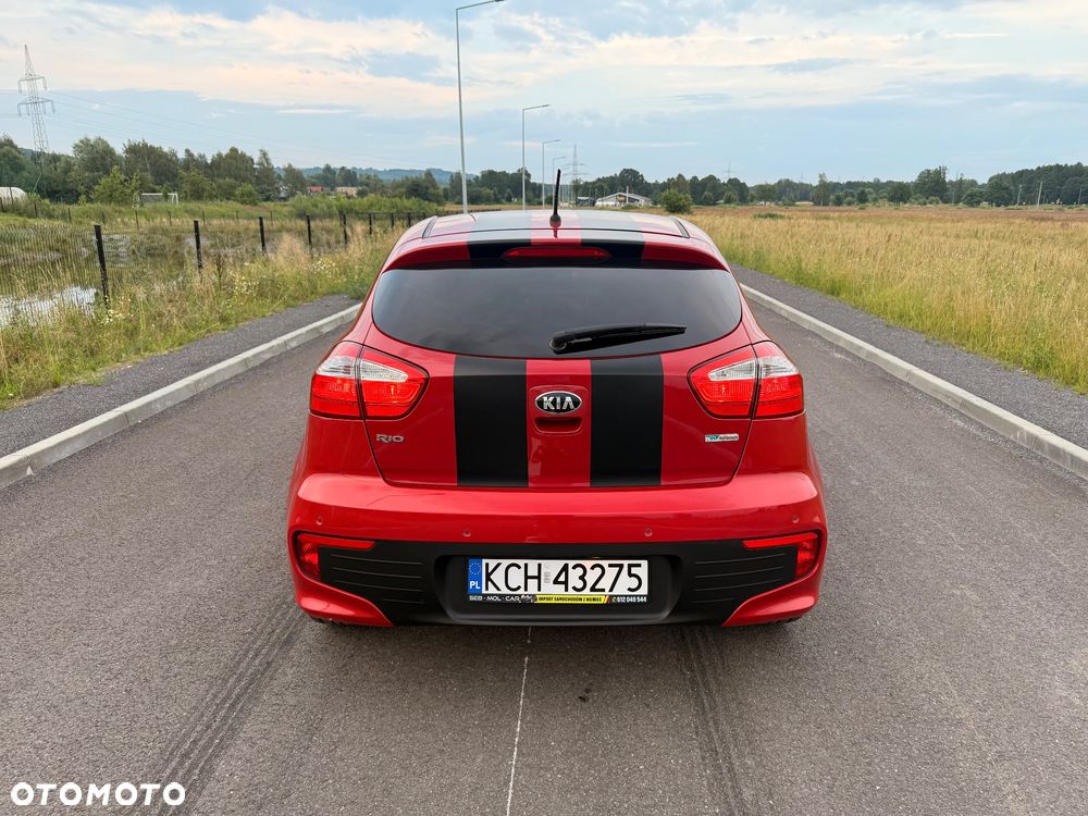 Kia Rio 1.2 L - 10
