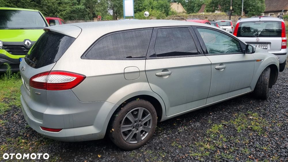 Ford Mondeo 1.8 TDCi Trend - 9