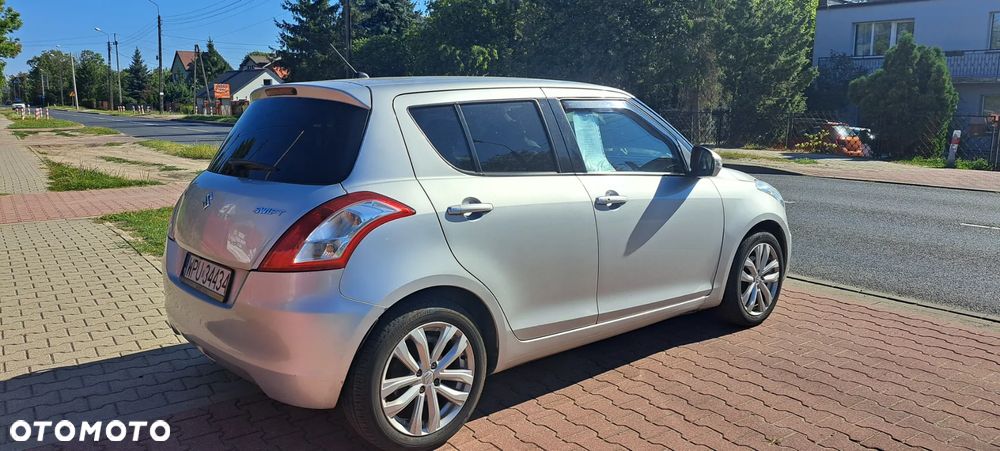 Suzuki Swift 1.2 Premium - 4