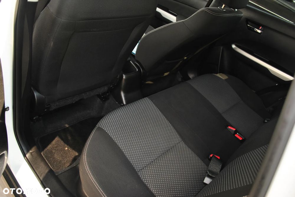 Suzuki Vitara 1.6 Premium 2WD - 11