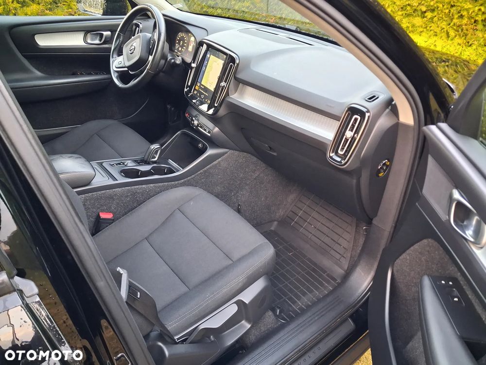 Peugeot 3008 1.5 BlueHDi Active Pack S&S EAT8 - 17