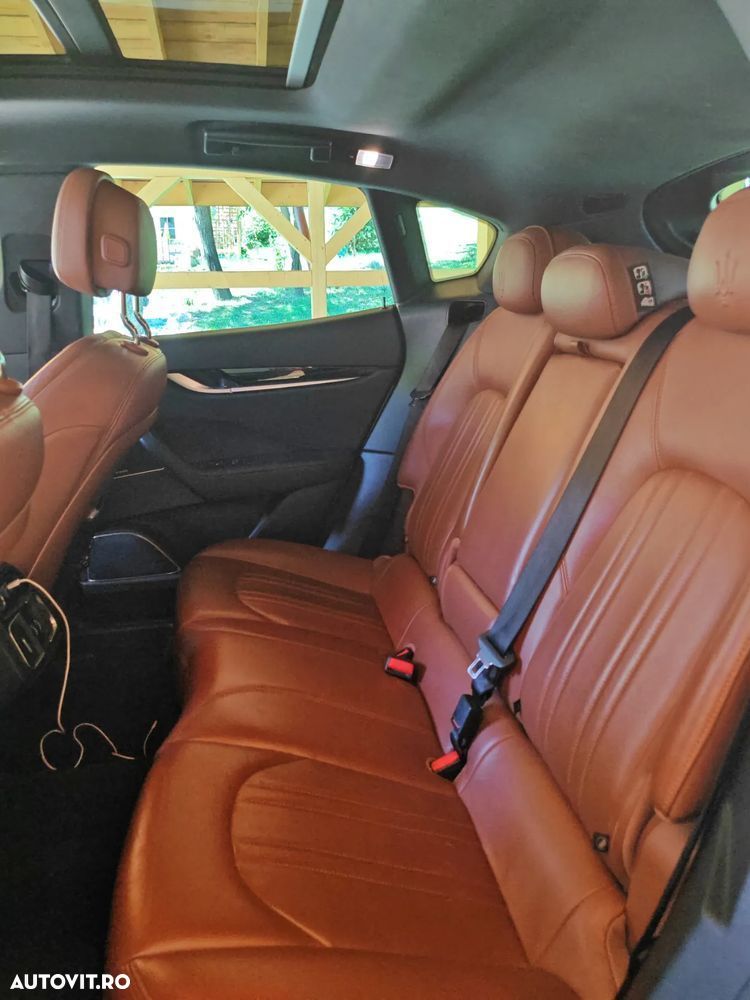 Maserati Levante - 11