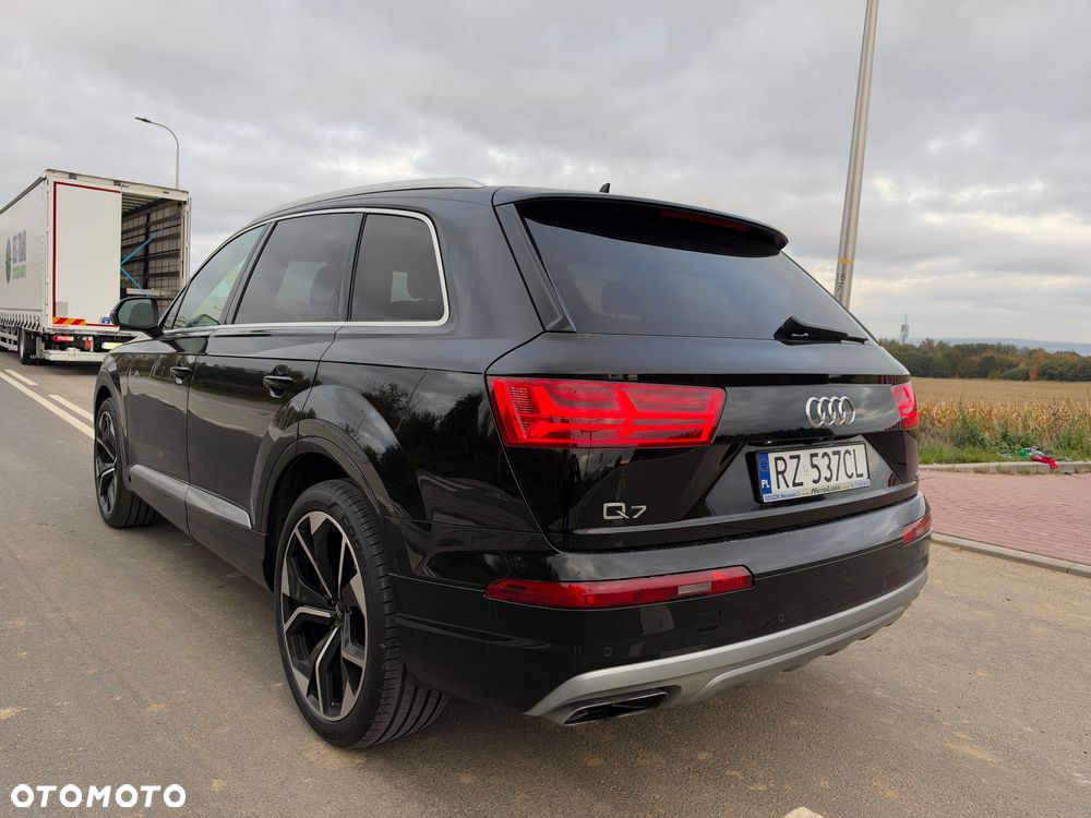 Audi Q7 2019 photo 4