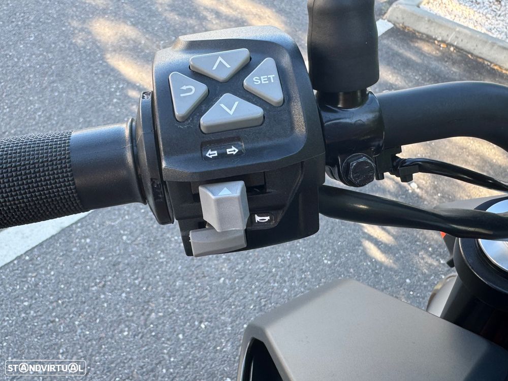 KTM Duke DUKE - 17
