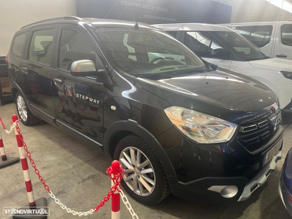 Dacia Lodgy 1.5 Blue dCi Stepway 7L - 3