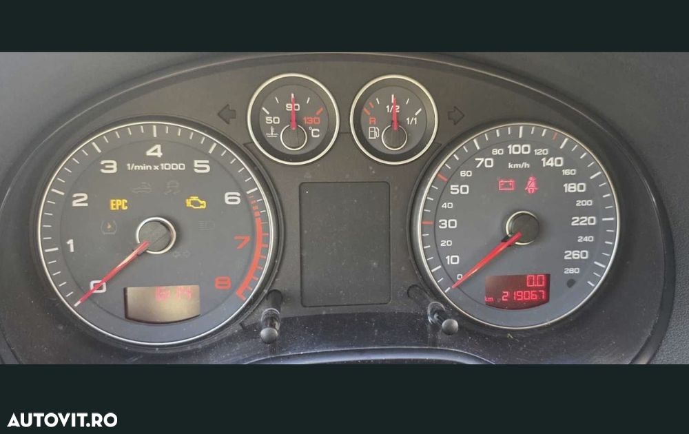 Audi A3 Sportback - 8