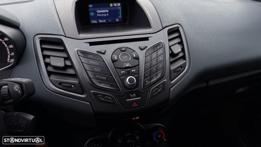 Ford Fiesta 1.5 TDCi Trend — fotografia 20