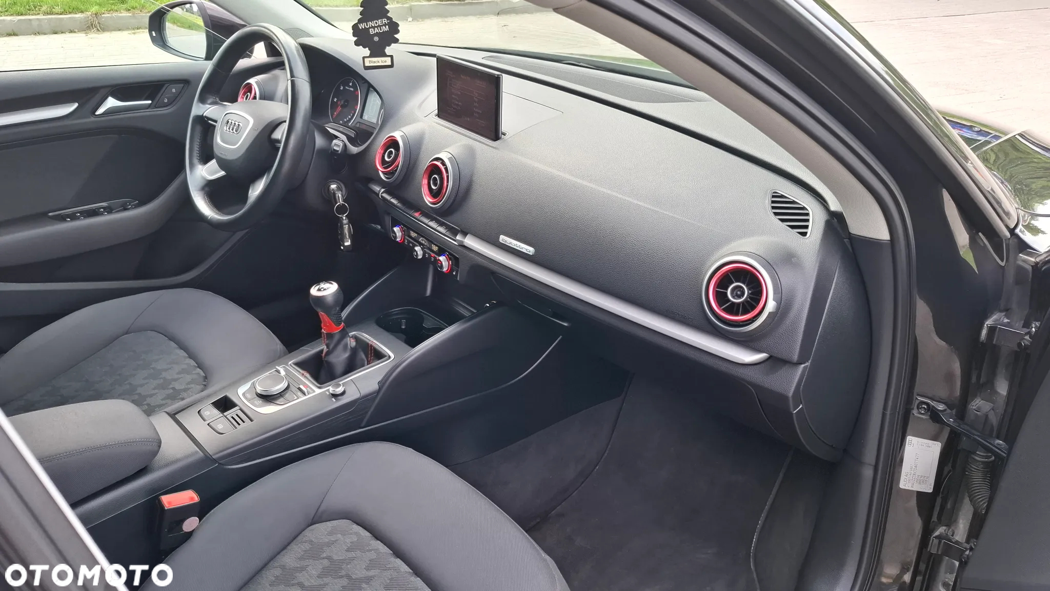 Audi A3 2.0 TDI Sportback quattro Ambition - 9