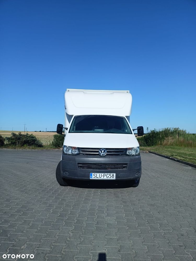 Volkswagen Transporter - 2